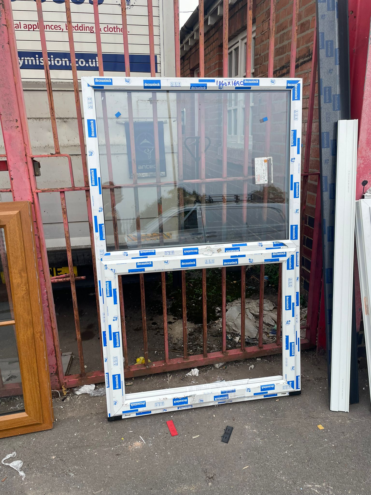 White Upvc Window 1060 X 1680 mm L5