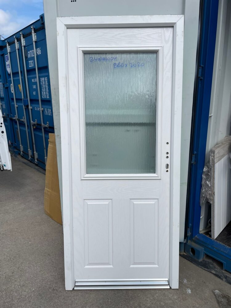 White Composite Traditional Door 880 x 2020 mm 24MNW04