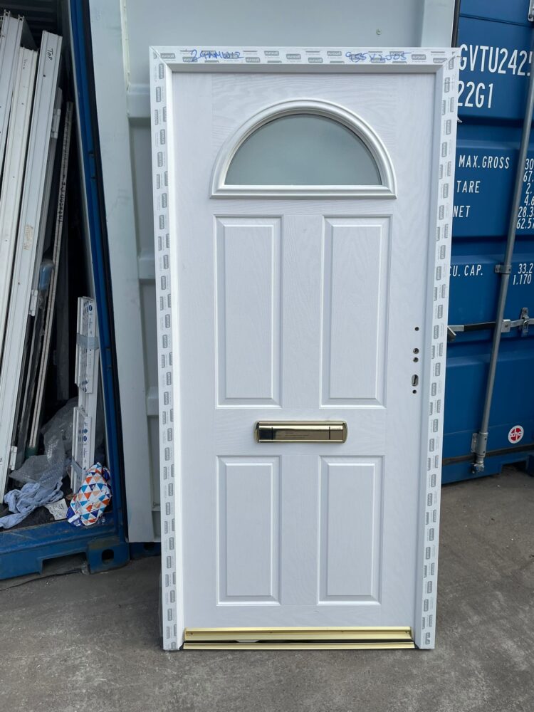 White Composite Traditional Door 955 x 2005 mm 24MNW12