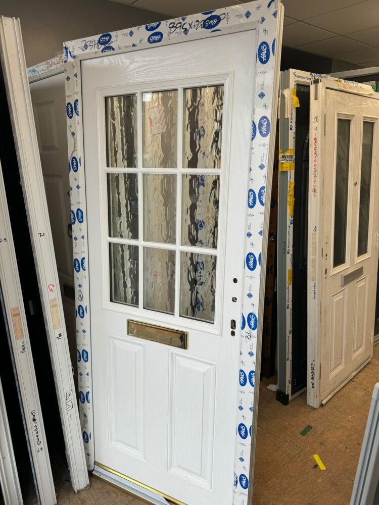 White Composite Traditional Door 895 x 2060 mm 23HO26