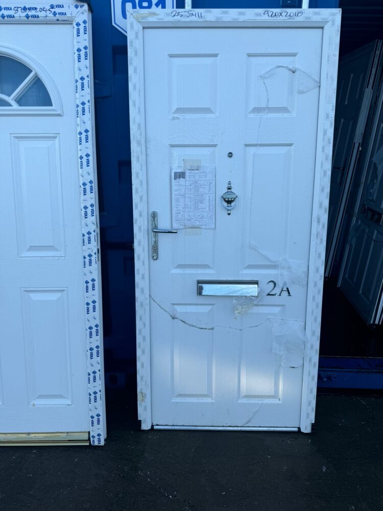 White Composite Traditional Door 920 x 2010 mm 25JM11