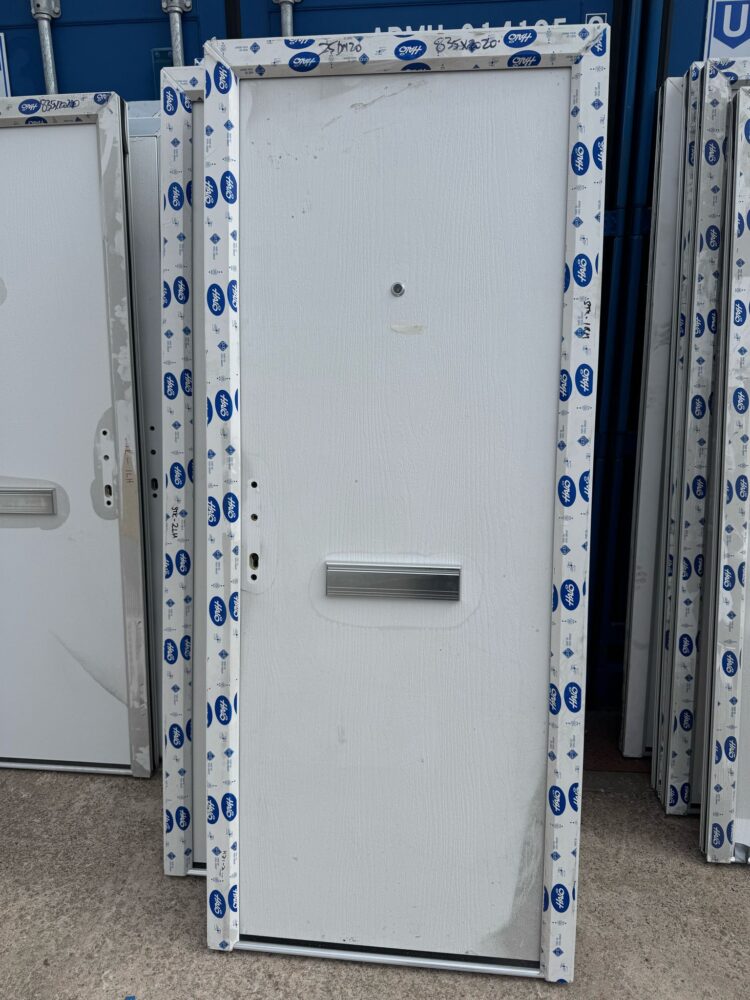 White Composite Modern Door 835 x 2020 mm 25DM20