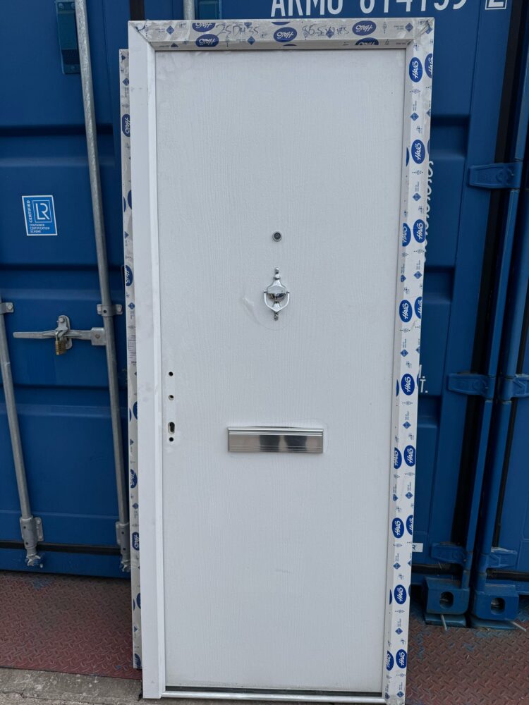 White Composite Modern Door 865 x 2105 mm 25DM35