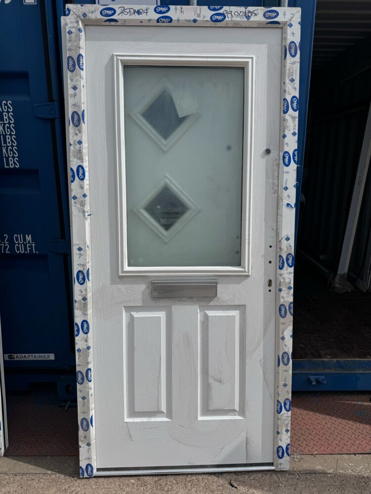 White Composite Traditional Door 995 x 2105 mm 25DM24