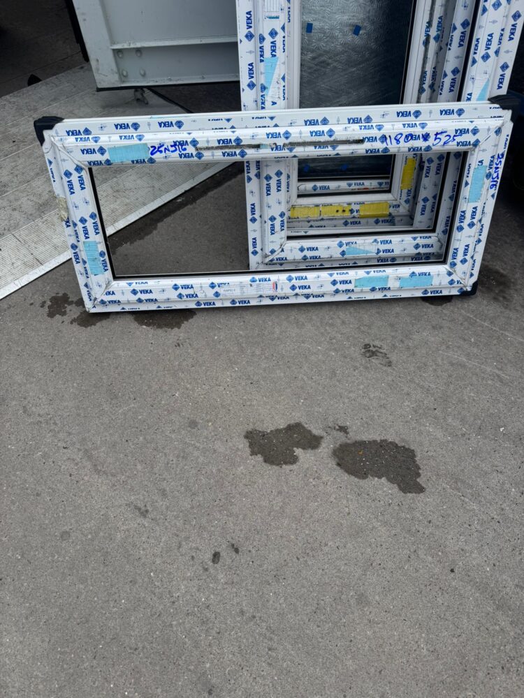 White Upvc Window 1180 X 525 mm 25NJ16