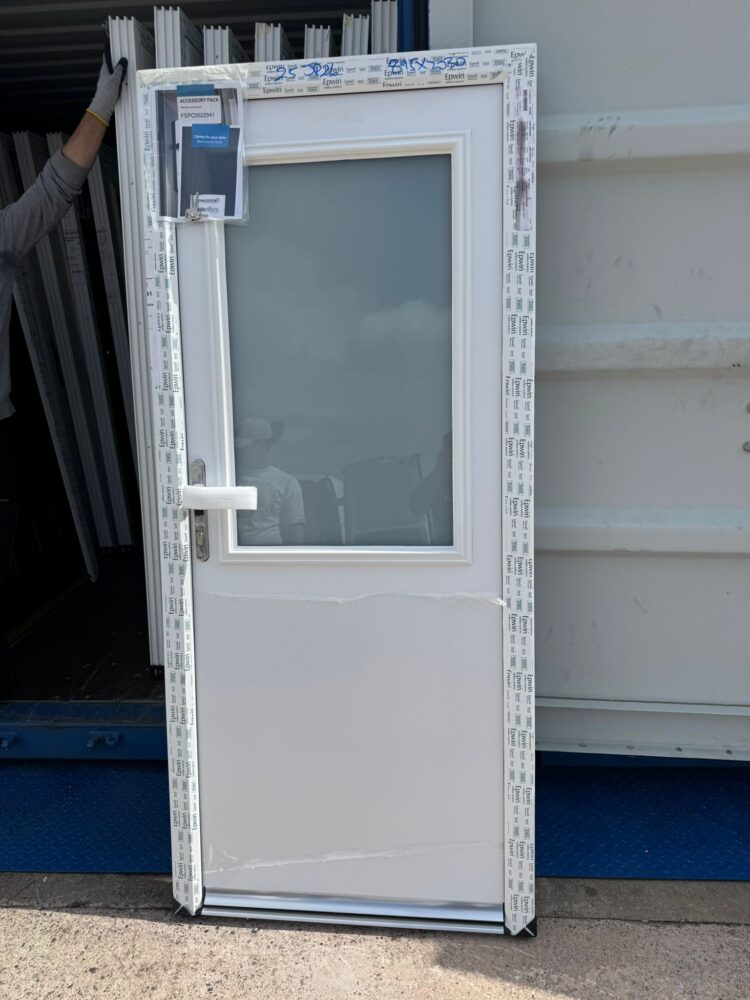 White Composite Traditional Door 895 x 2030 mm 25JP26