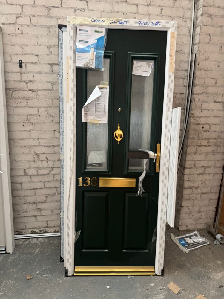 Green Composite Traditional Door 830 x 2085 mm 25TW09