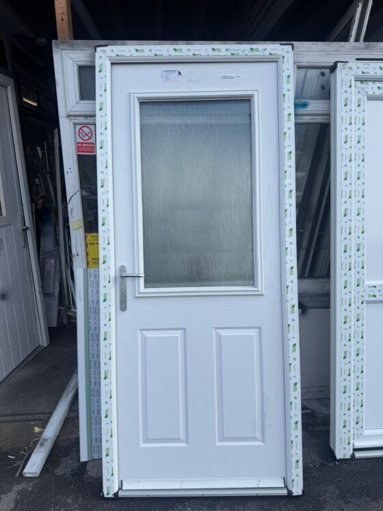 White Composite Traditional Door 925 x 2090 mm