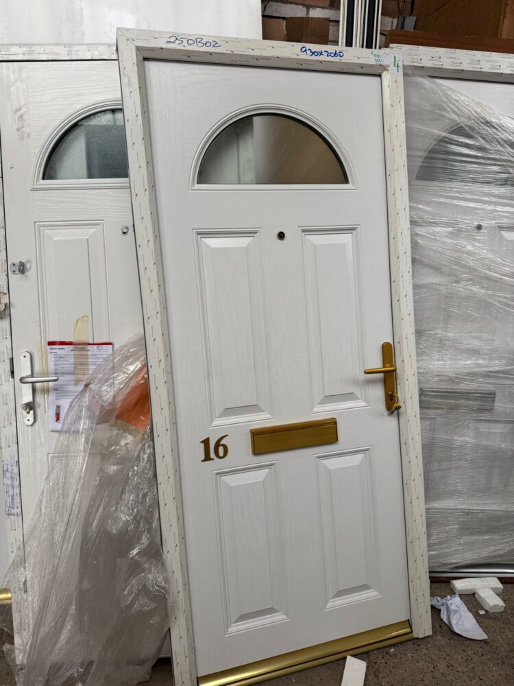 White Composite Traditional Door 930 x 2060 mm 25OB02