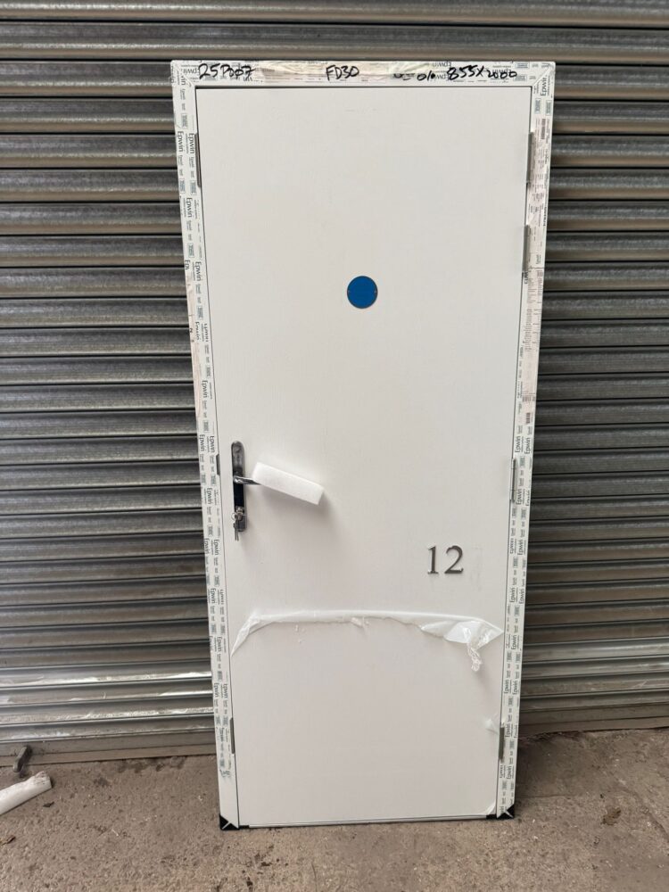 White Composite Traditional FD30 Door 855 x 2000 mm 25PO07