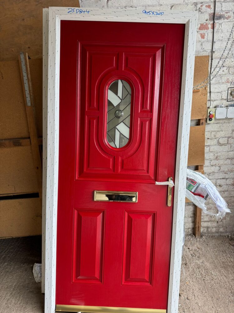 Red Composite Traditional Door 945 x 2100 mm 25DB44