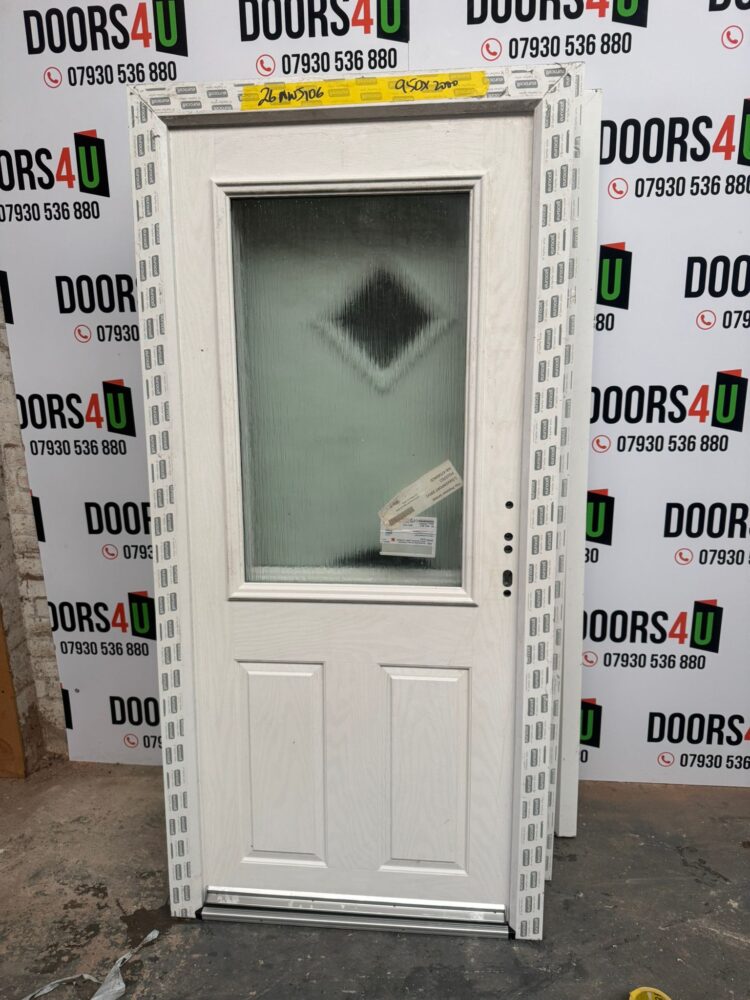 White Composite Traditional Door 950 x 2000 mm 26NWJ106