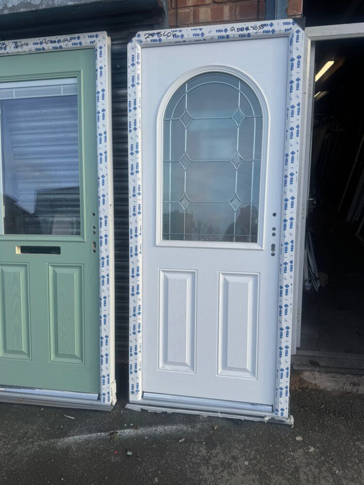 White Composite Traditional Door 900 x 2055 mm 26JC06