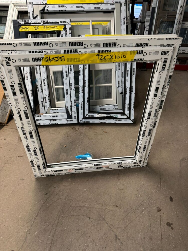 White Upvc Window 925 X 1010 mm 26MJ51