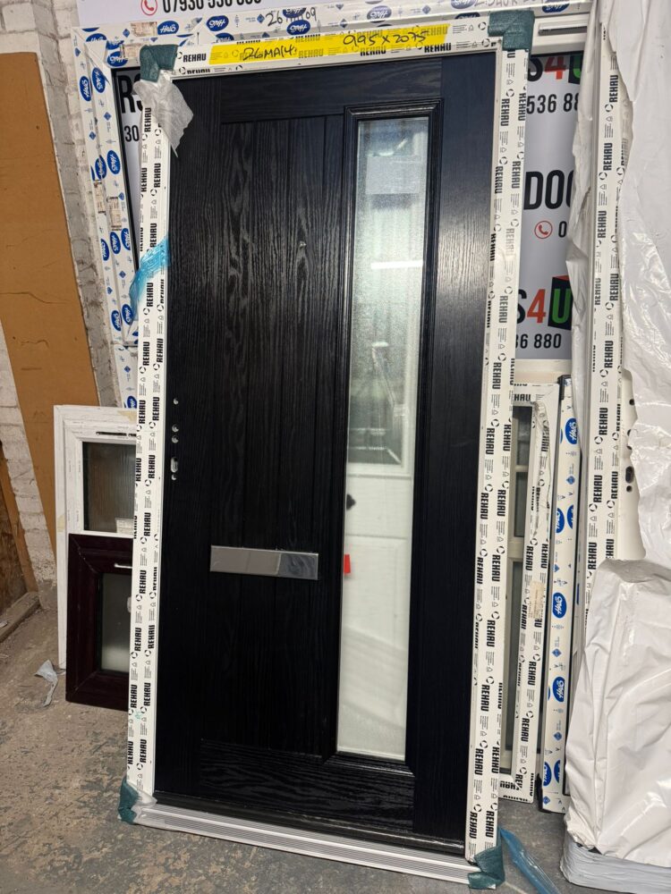 Black Composite Modern Door 995 x 2075 mm 26MA14