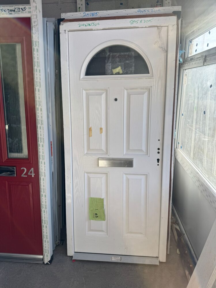 White Composite Traditional Door 895 x 2015 mm 24NWJ06