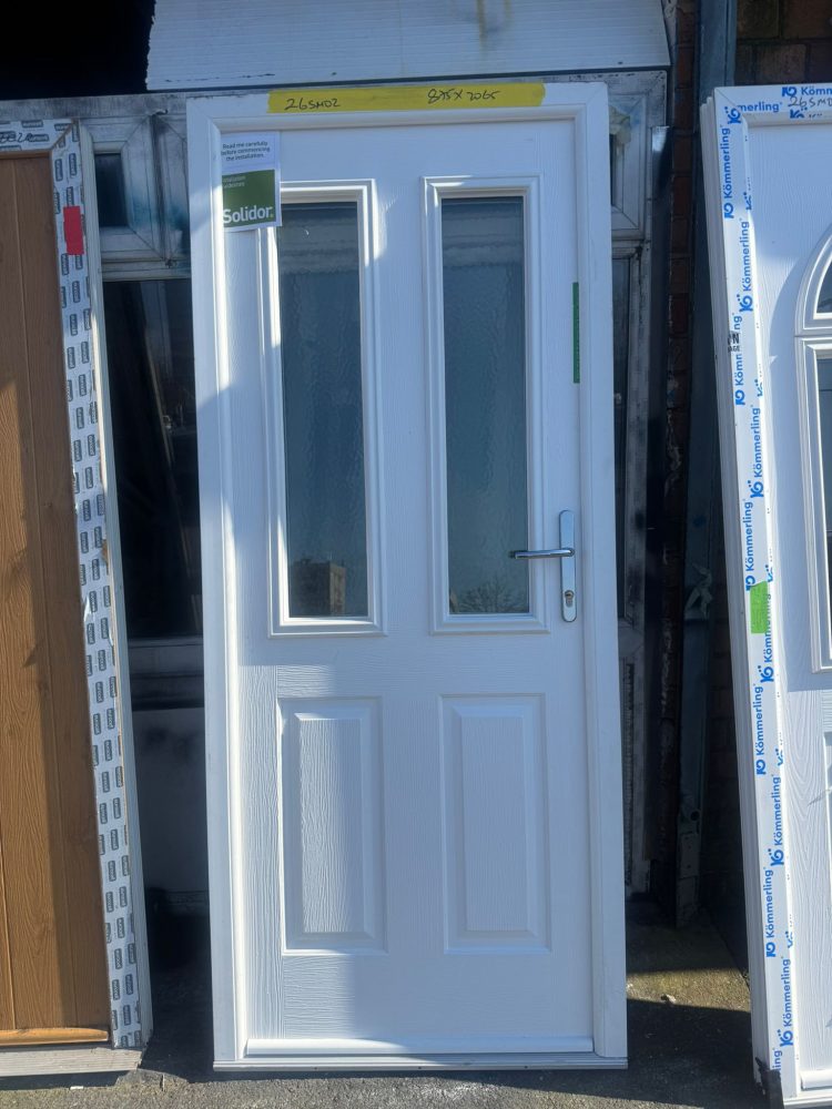 White Composite Traditional Solidor Door 875 x 2065 mm 26SM02
