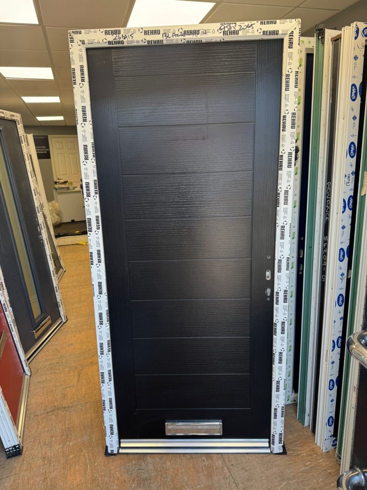 Black Composite Modern Door 950 x 2065 mm 26BA15