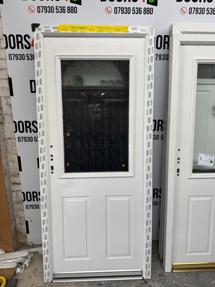 White Composite Traditional Door 895 x 2040 mm 26NWA103