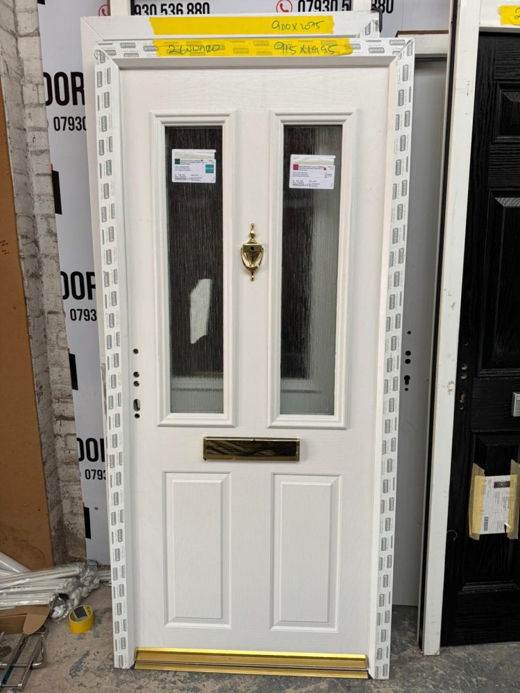 White Composite Traditional Door 915 x 1995 mm 26NWA120