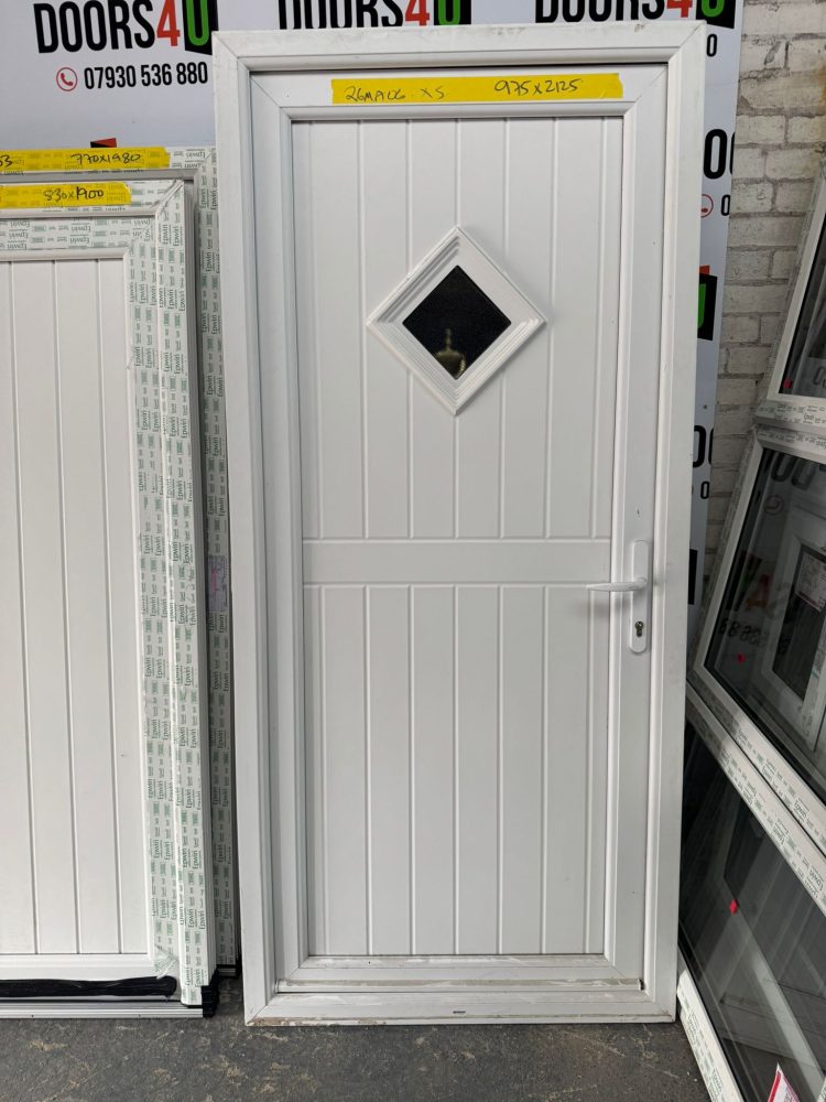 Ex-Showroom White Upvc Door 975 x 2125 mm 26MA06