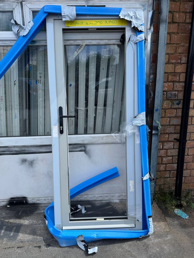 Agate Grey Aluminium Door 790 x 1950 mm 26MG08