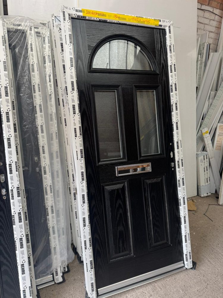 Black Composite Traditional Door 905 x 2065 mm 26BDMY12