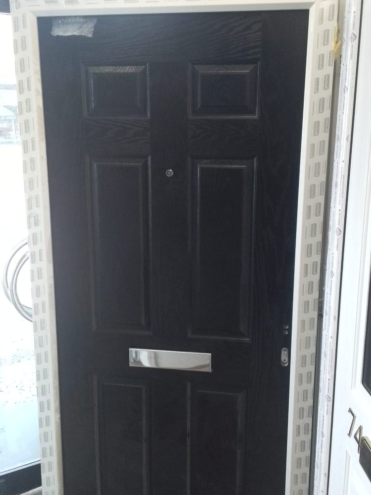Black Composite Traditional Door 1020 x 2060 mm