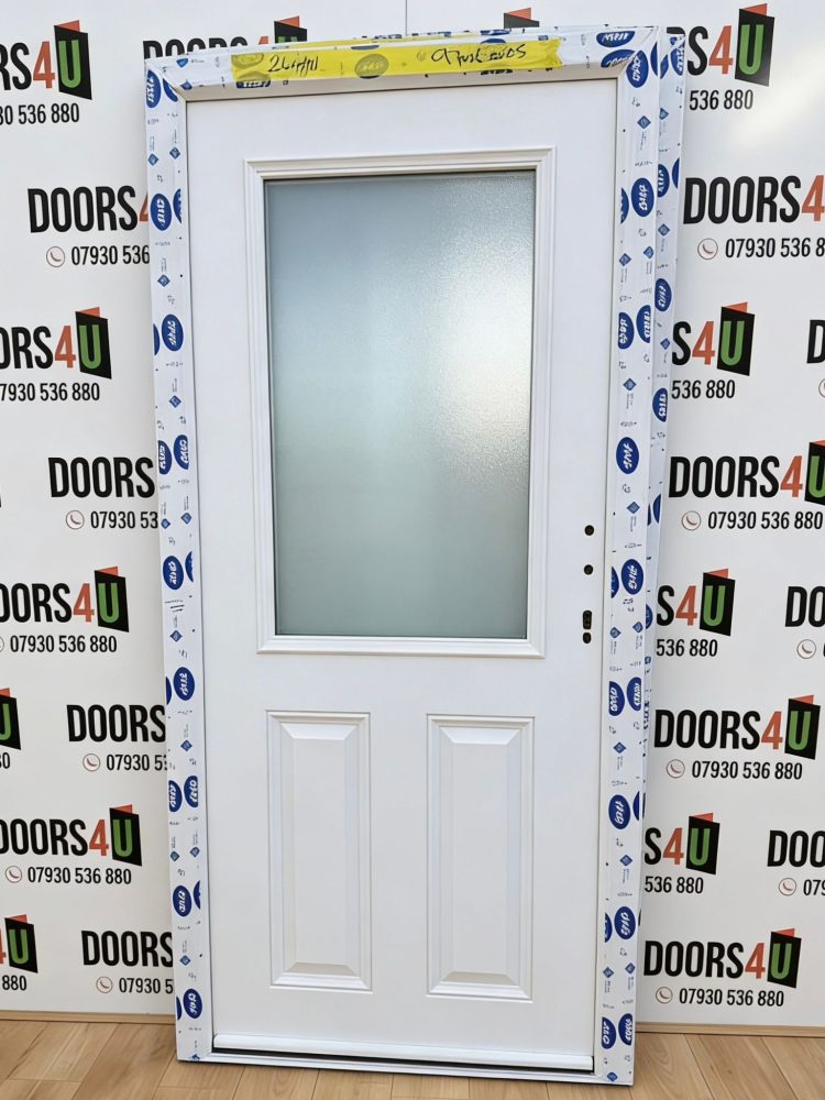 White Composite Traditional Door 970 x 2025 mm 26HA11