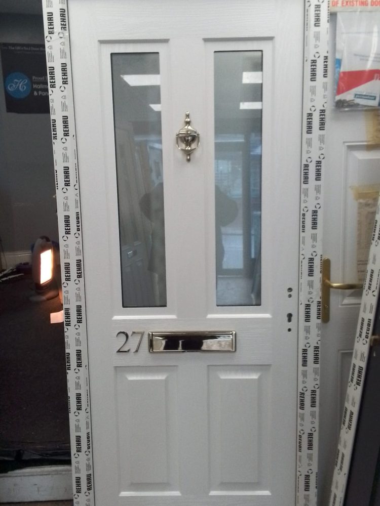 White Composite Traditional Door 880 x 2090 mm