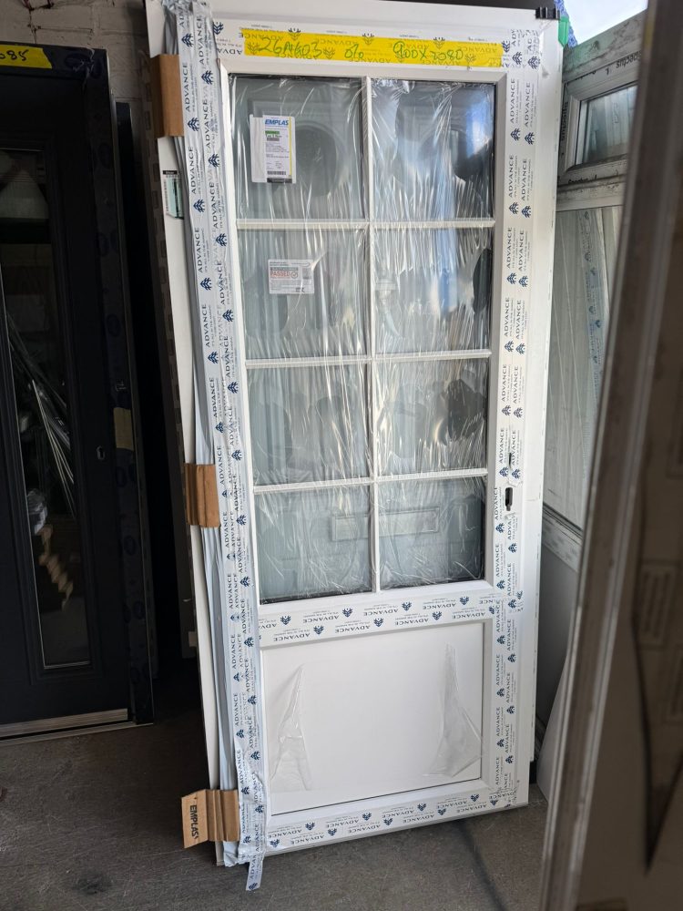 White Upvc Door 900 x 2080 mm 26MG03