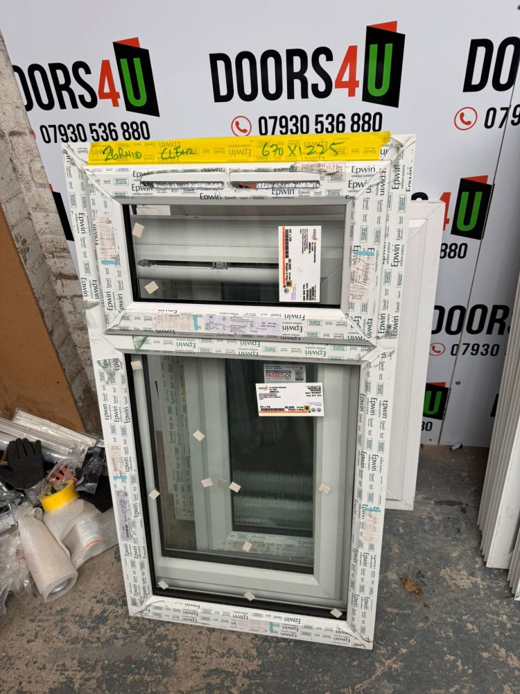 White Upvc Window 670 X 1225 mm 26RM10