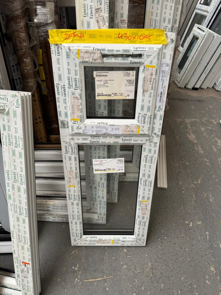 White Upvc Window 430 X 1095 mm 26TM21