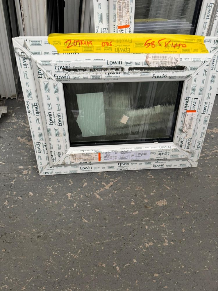 White Upvc Window 585 X 440 mm 26TM19