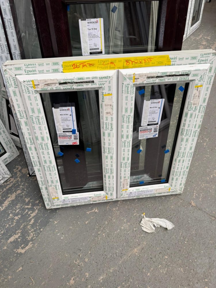 White Upvc Window 870 X 855 mm 26TM70