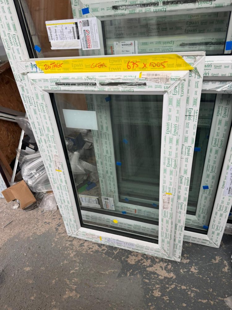 White Upvc Window 675 X 1005 mm 26TM65
