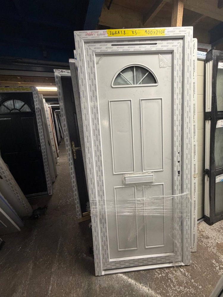 Ex-Showroom White Upvc Door 900 x 2100 mm 26RA18