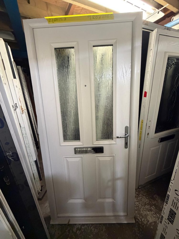 White Composite Traditional Door 980 x 2060 mm 26RA128