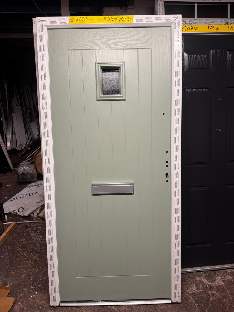 Chartwell Green Composite Modern Door 985 X 2070 mm 26C01