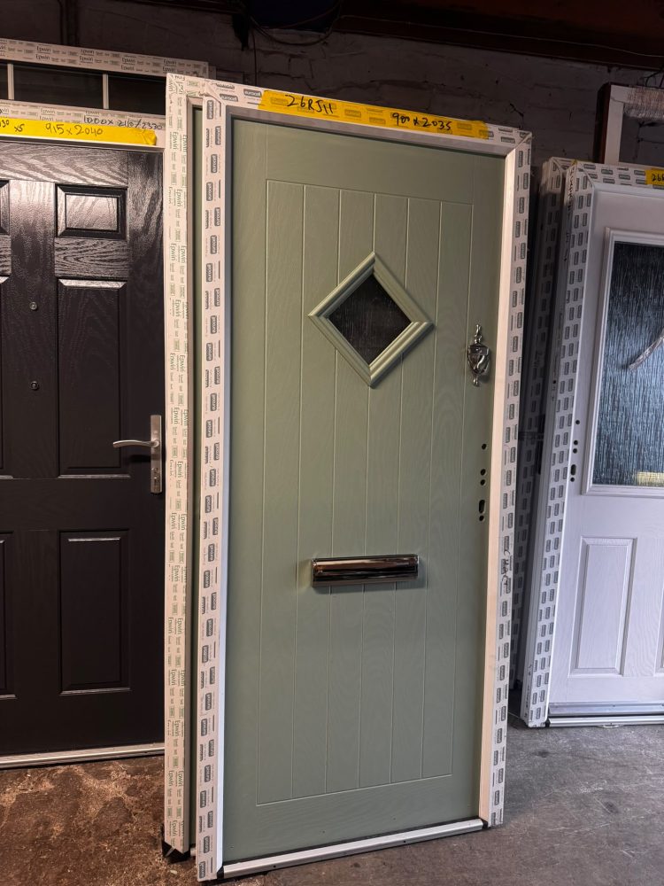 Chartwell Green Composite Modern Door 900 X 2035 mm 26RJ11