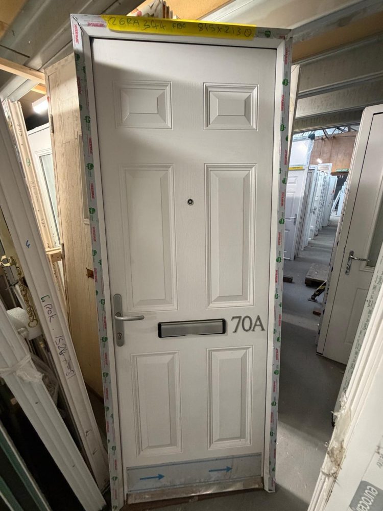 White Composite Traditional FD30 Door 815 x 2130 mm 26RA344