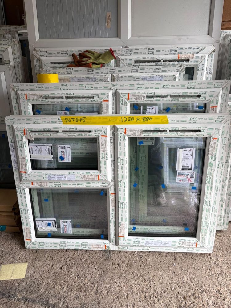 White Upvc Window 1220 X 880 mm 26T015